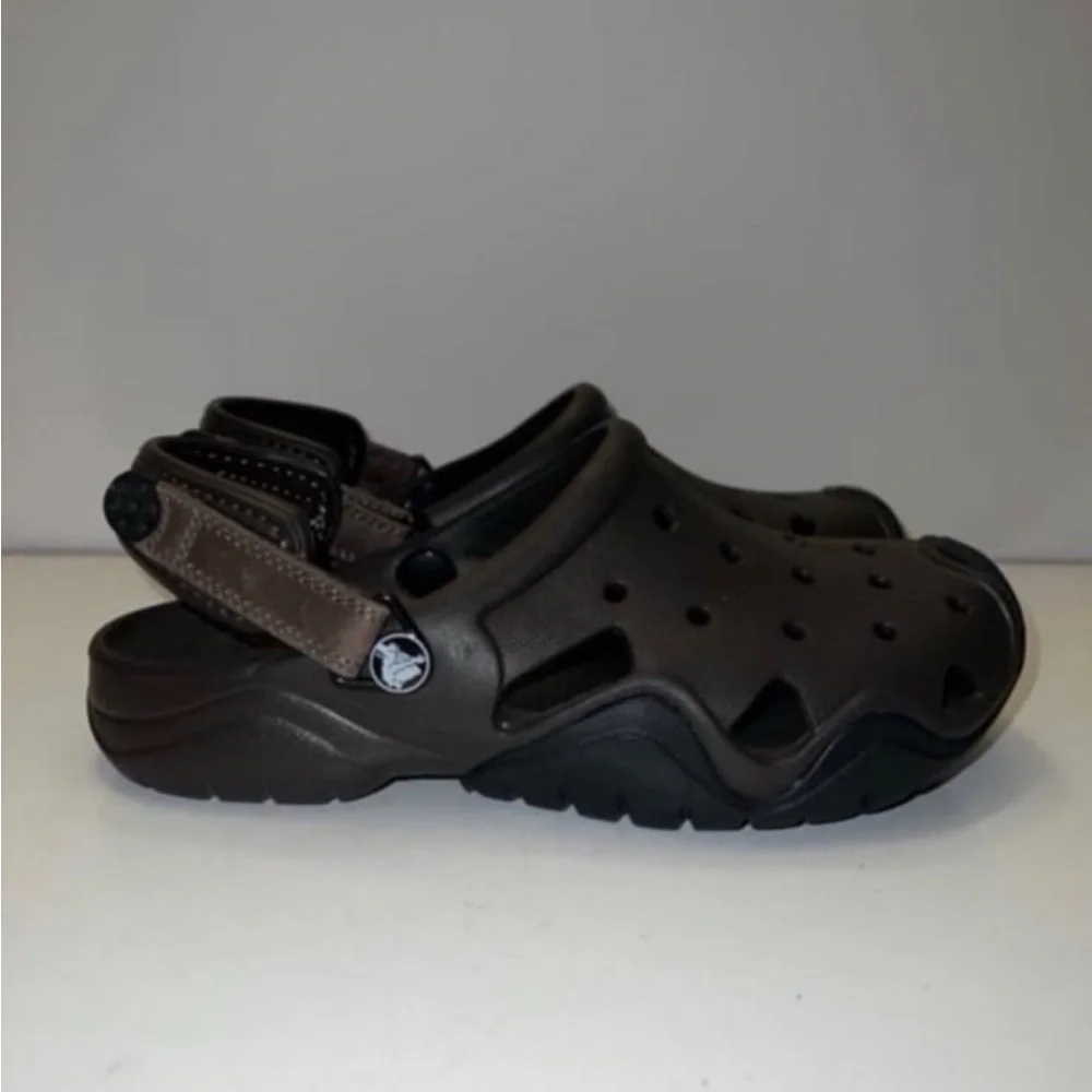 Brown Slip-On Clogs